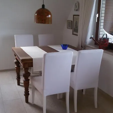 Apartment Ferienwohnung-gluecksburg
